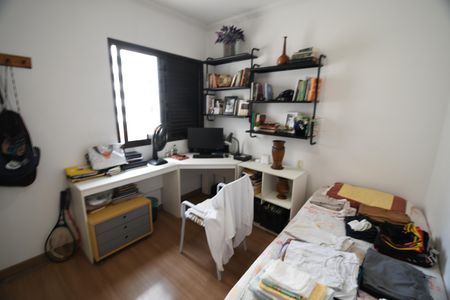 Apartamento à venda com 180m², 4 quartos e 2 vagasQuarto 1