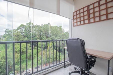 Sacada de apartamento à venda com 1 quarto, 57m² em Umuarama, Osasco