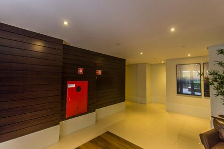 Apartamento para alugar com 109m², 3 quartos e 2 vagasHall social