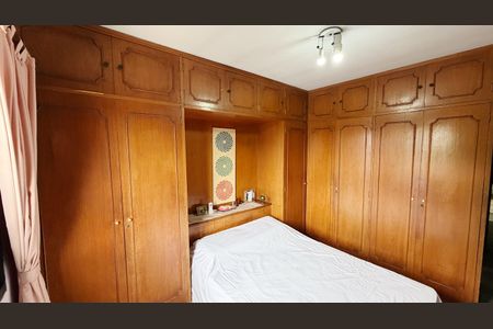 Casa à venda com 165m², 3 quartos e 2 vagasQuarto 1