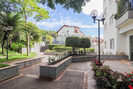 Apartamento à venda com 75m², 2 quartos e 1 vagaÁrea comum