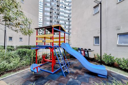 Apartamento para alugar com 27m², 1 quarto e sem vaga Apartamento para alugar com 27m², 1 quarto e sem vagaÁrea comum - Playground