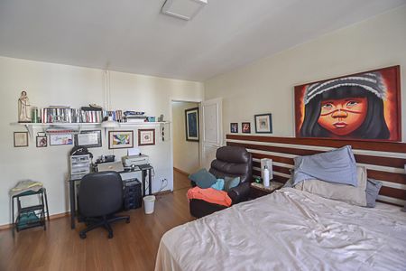 Quarto Suíte de casa à venda com 3 quartos, 272m² em Jardim Maria Adelaide, São Bernardo do Campo