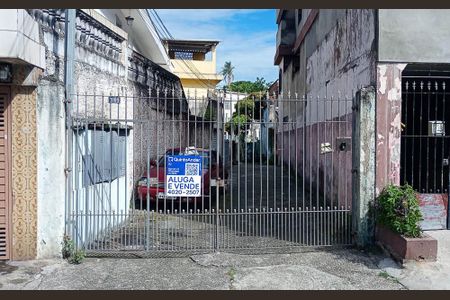 Casa para alugar com 100m², 3 quartos e 3 vagasFachada / Placa 