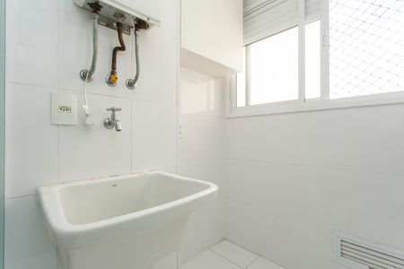 Apartamento para alugar com 66m², 2 quartos e 1 vagaÁrea de Serviço