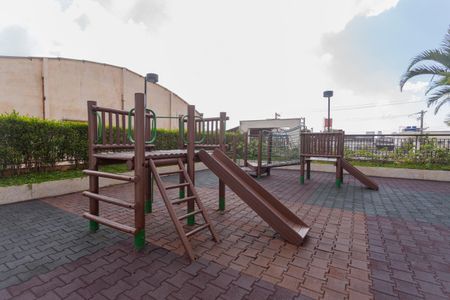 Apartamento para alugar com 66m², 2 quartos e 1 vagaÁrea comum - Playground