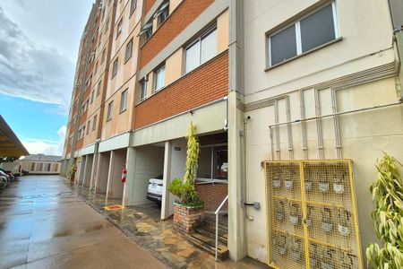 Apartamento à venda com 67m², 2 quartos e 1 vagaFachada do Bloco