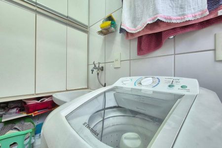 Apartamento à venda com 67m², 2 quartos e 1 vagaÁrea de Serviço