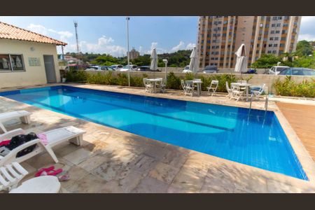 Apartamento para alugar com 55m², 2 quartos e sem vagaÁrea comum - Piscina