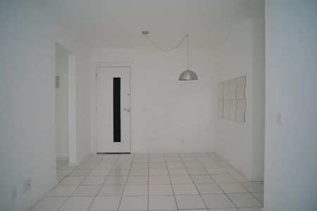 Apartamento para alugar com 55m², 2 quartos e sem vagaSala