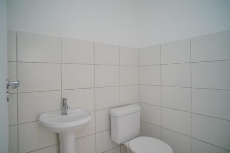 Apartamento para alugar com 55m², 2 quartos e sem vagaBanheiro do Quarto 2