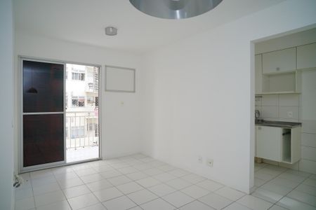 Sala de apartamento para alugar com 2 quartos, 55m² em Fonseca, Niterói