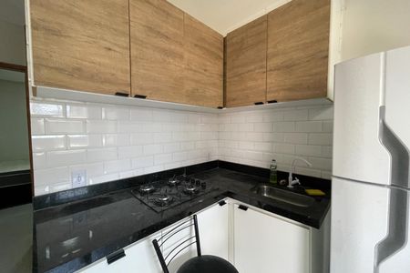 Cozinha de casa para alugar com 1 quarto, 55m² em Vila São Luis, Duque de Caxias