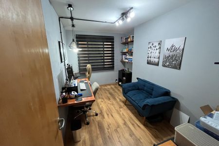Apartamento à venda com 210m², 3 quartos e 2 vagasEscritorio