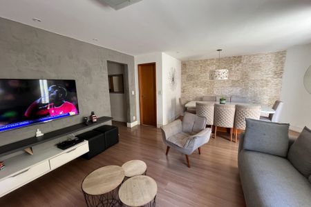 Sala de apartamento à venda com 3 quartos, 210m² em Jardim Guanabara, Rio de Janeiro