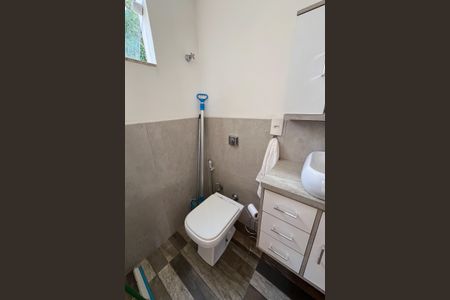 Apartamento à venda com 210m², 3 quartos e 2 vagasBanheiro 3