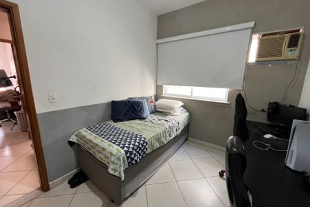 Apartamento à venda com 210m², 3 quartos e 2 vagasQuarto 3