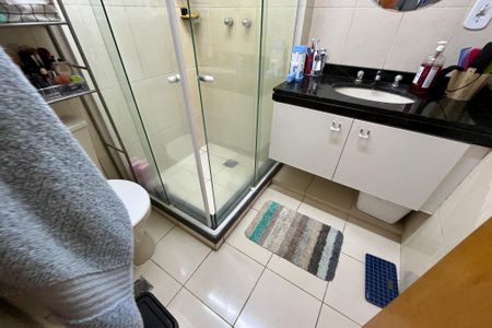 Apartamento à venda com 210m², 3 quartos e 2 vagasBanheiro