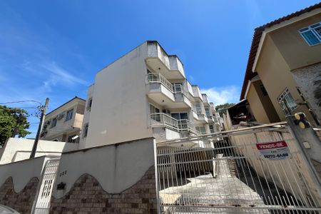 Apartamento à venda com 210m², 3 quartos e 2 vagasFachada