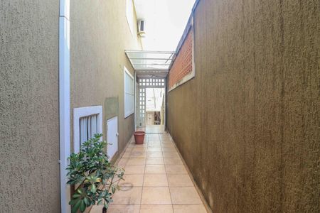 Casa à venda com 161m², 3 quartos e 4 vagasQuintal