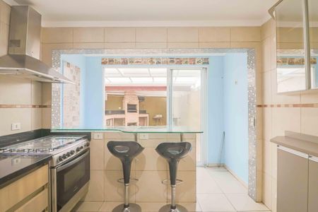 Casa à venda com 161m², 3 quartos e 4 vagasCozinha 