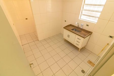 Casa para alugar com 40m², 2 quartos e sem vaga