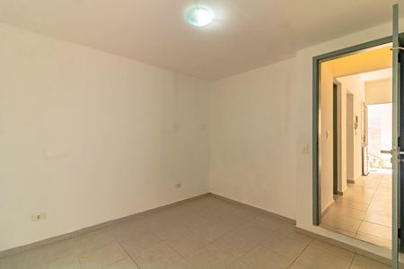 Casa para alugar com 2 quartos, 40m² em São Judas, São Paulo