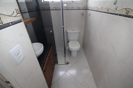 Apartamento à venda com 64m², 2 quartos e 2 vagasBanheiro