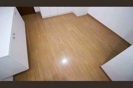 Casa à venda com 120m², 3 quartos e 2 vagasSuíte 1