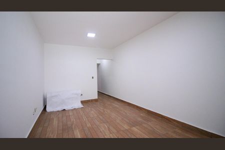 Sala de casa à venda com 3 quartos, 120m² em Chácara Belenzinho, São Paulo