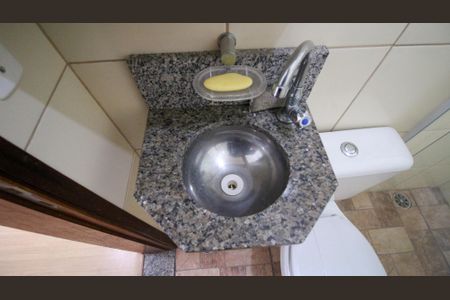 Casa à venda com 120m², 3 quartos e 2 vagasBanheiro da Suíte 2