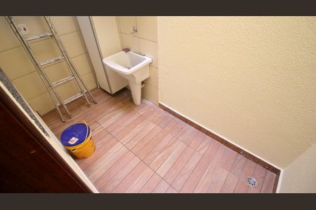 Casa à venda com 120m², 3 quartos e 2 vagasÁrea de Serviço