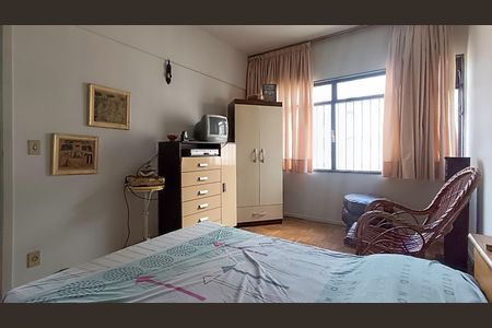 Quarto de apartamento à venda com 2 quartos, 60m² em Lourdes, Belo Horizonte