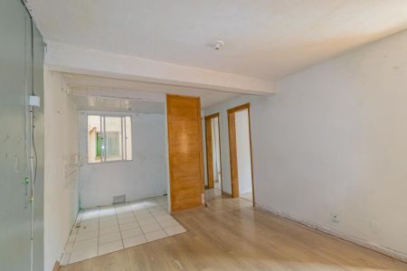 Sala de apartamento à venda com 2 quartos, 42m² em Rio Branco, Canoas