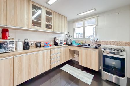 Apartamento à venda com 120m², 3 quartos e 2 vagasCozinha