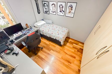 Apartamento à venda com 120m², 3 quartos e 2 vagasQuarto 2