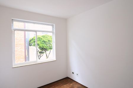 Apartamento à venda com 100m², 3 quartos e 1 vagaQuarto 1