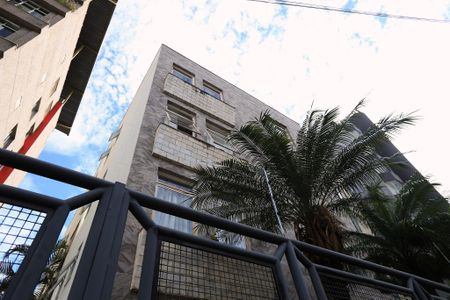 Apartamento à venda com 100m², 3 quartos e 1 vagaFachada