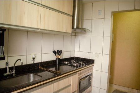 Apartamento para alugar com 2 quartos, 64m² em Vila Jardim São Judas Tadeu, Goiânia