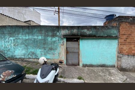 Fachada  de casa à venda com 1 quarto, 250m² em Cangaiba, São Paulo