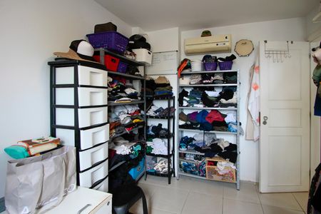 Apartamento à venda com 214m², 3 quartos e 4 vagas