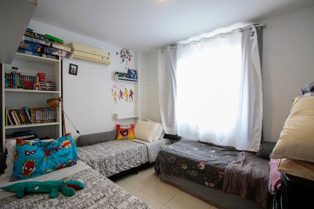 Apartamento à venda com 214m², 3 quartos e 4 vagas