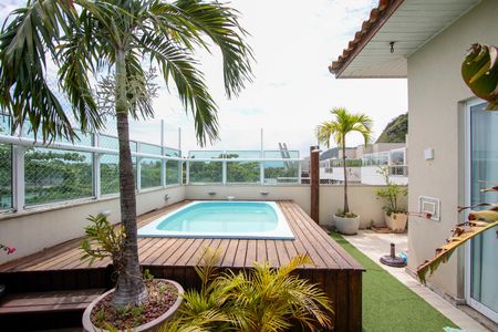 Apartamento à venda com 3 quartos, 214m² em Barra da Tijuca, Rio de Janeiro