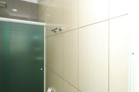 Casa à venda com 350m², 2 quartos e 5 vagasBanheiro 2