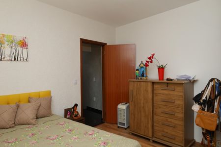 Casa à venda com 350m², 2 quartos e 5 vagasQuarto 2