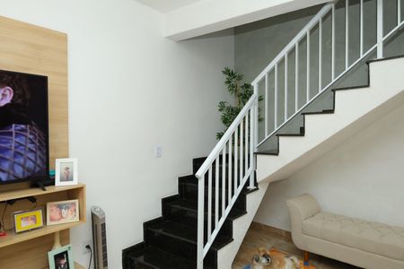 Casa à venda com 350m², 2 quartos e 5 vagasSala