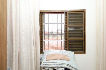 Casa à venda com 350m², 2 quartos e 5 vagasQuarto 2