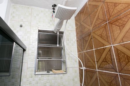 Apartamento à venda com 55m², 2 quartos e 1 vaga Apartamento à venda com 55m², 2 quartos e 1 vagaBanheiro