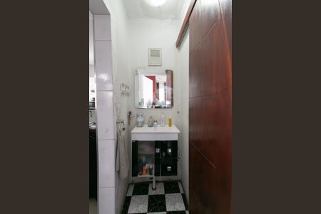 Apartamento à venda com 55m², 2 quartos e 1 vaga Apartamento à venda com 55m², 2 quartos e 1 vagaBanheiro - Lavatório