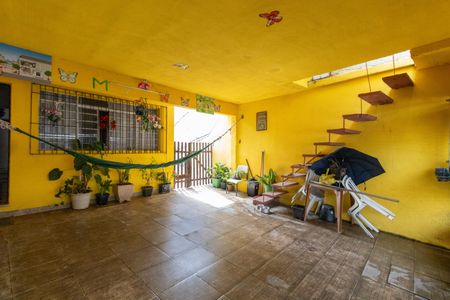 Casa à venda com 350m², 4 quartos e 2 vagasGaragem